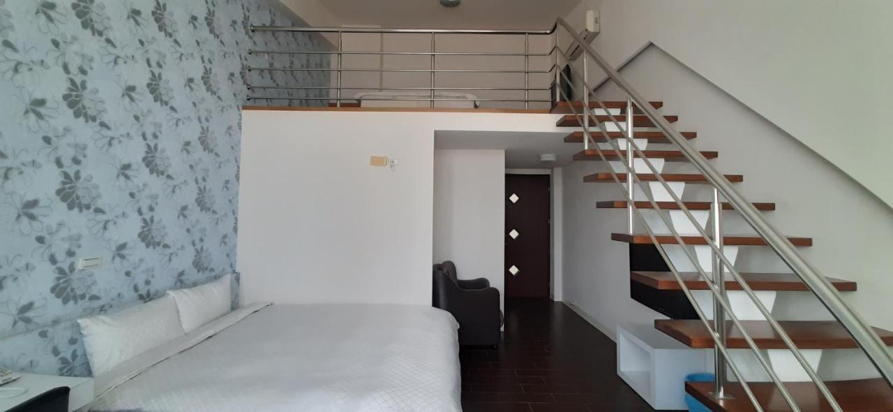 Sky Square Homestay Magong Bagian luar foto