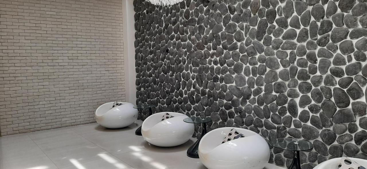 Sky Square Homestay Magong Bagian luar foto