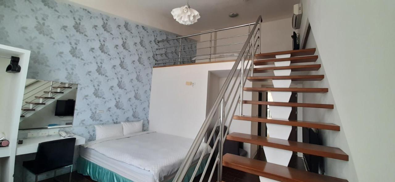 Sky Square Homestay Magong Bagian luar foto